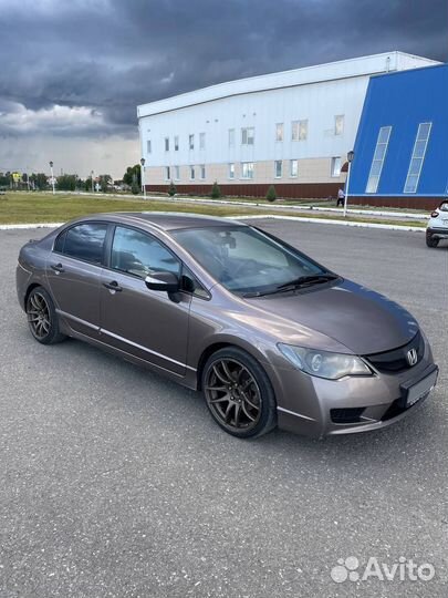 Honda Civic 1.8 МТ, 2010, 300 000 км