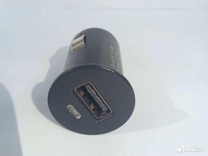 Зарядное устройство, в прикуриватель