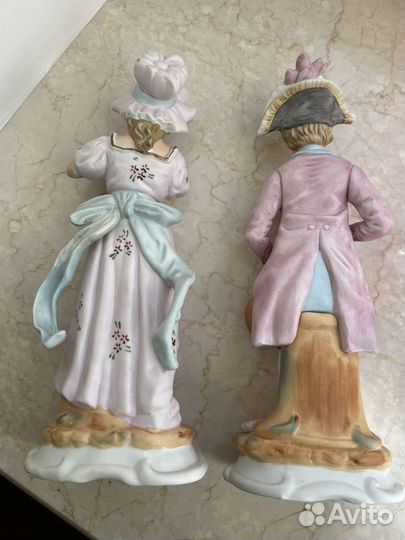 Статуэтка фарфор