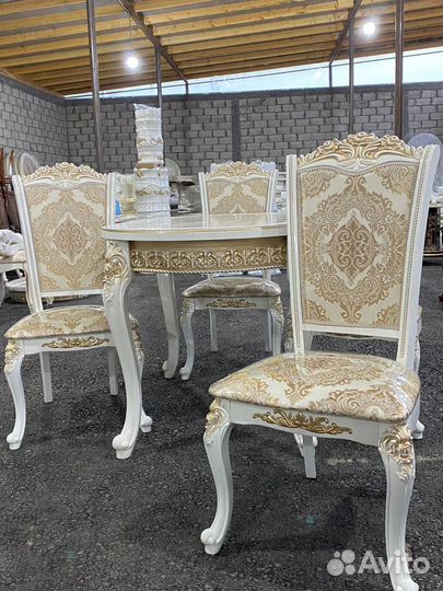 Столы и стулья новые