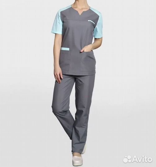 Медицинский костюм новый 46 размер