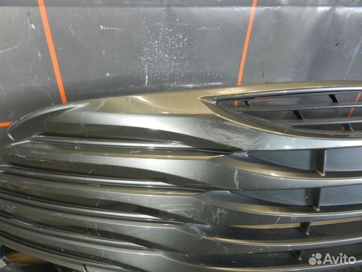 Решетка бампера переднего - Toyota Camry XV70