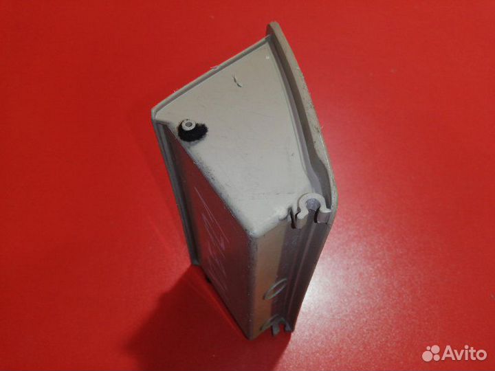 Бардачок водителя Toyota Corolla Fielder NZE121