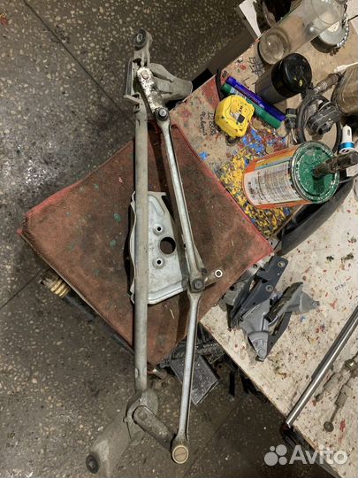 Трапеция стеклоочистителей