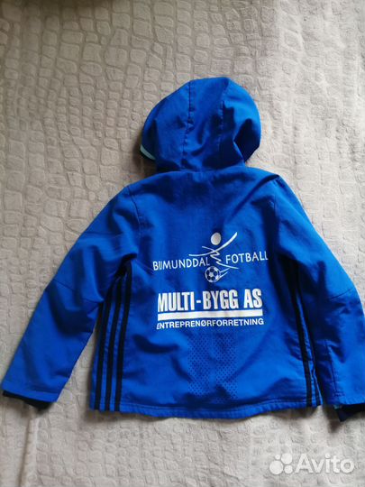 Ветровка Adidas р. 122-128