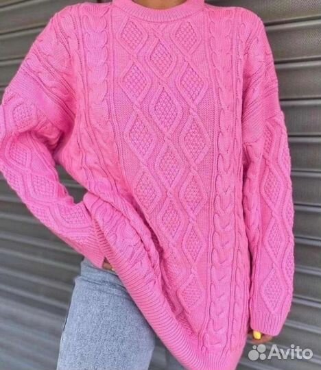 Свитер женский
