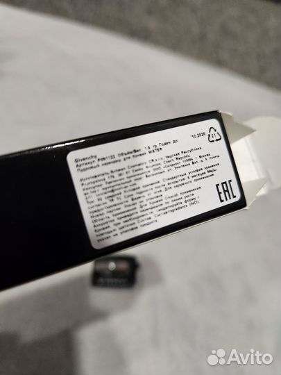 Карандаш Givenchy Mister 02 номер для глаз,бровей