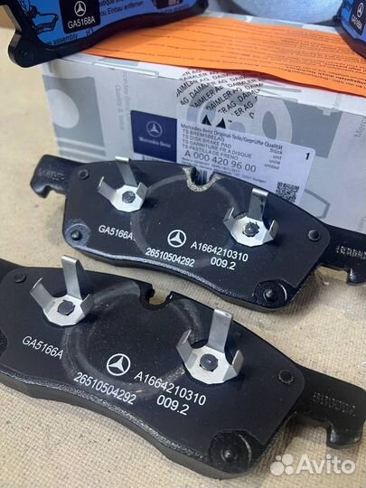 Тормозные колодки Mercedes-Benz M276