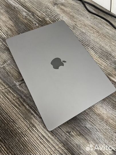 MackBook Pro 14 M1 Pro 512gb