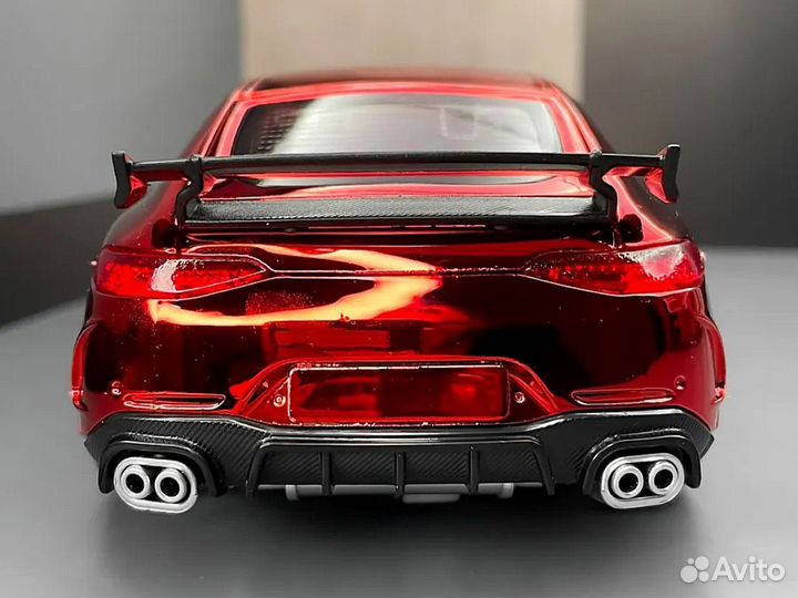 Машинка металлическая Mercedes GT 63s Brabus