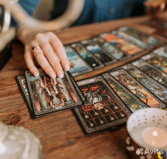Гадание на картах. Таролог. Гадалка. Бесплатно
