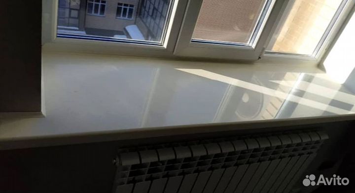 Подоконник из искусственного камня