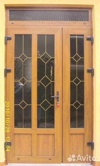 Пластиковая дверь 120х210 154