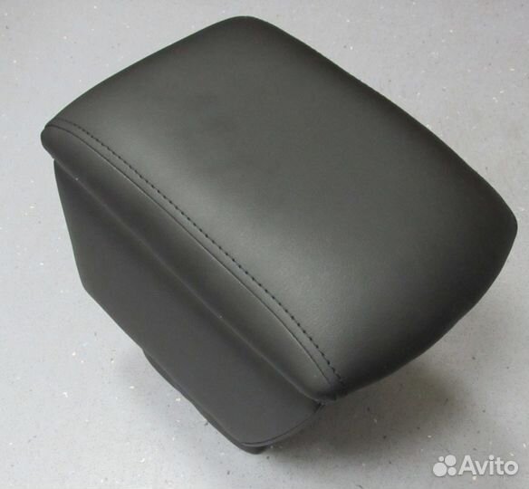 Подлокотник Kia Soul Киа Соул 2008-2014