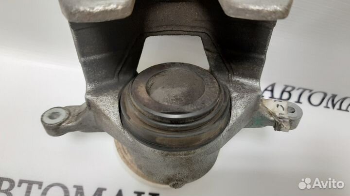 Суппорт передний Chevrolet Cruze 2009-2016