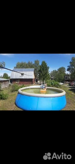 Надувной бассейн