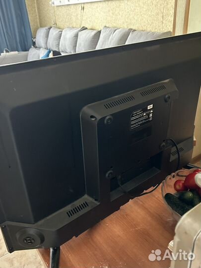 Жидкокристаллический цветной телевизор TCL