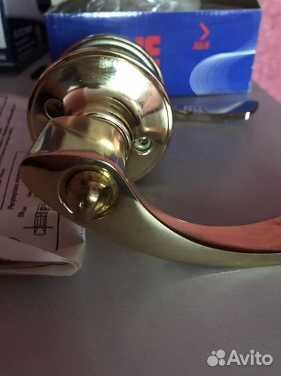 Дверные ручки Gulie новые