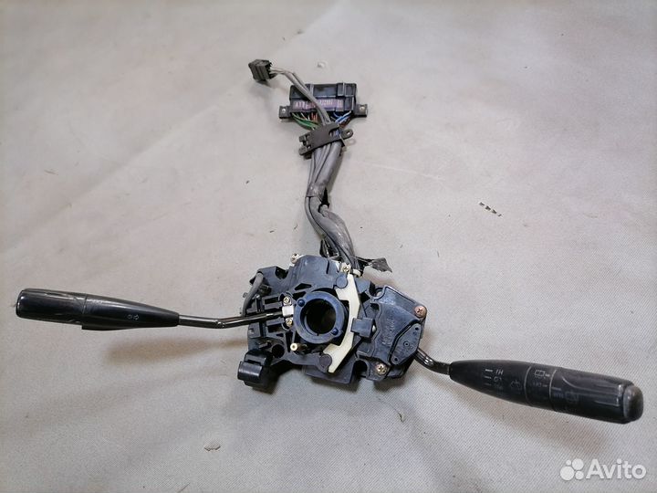 Переключатель подрулевой Toyota Lite Ace 1989