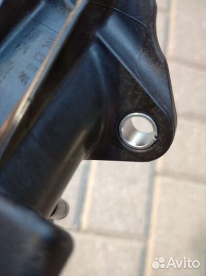 Термостат на Фольксваген т5.т6