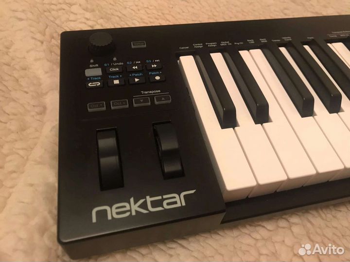 Миди клавиатура Nektar Impact GX49