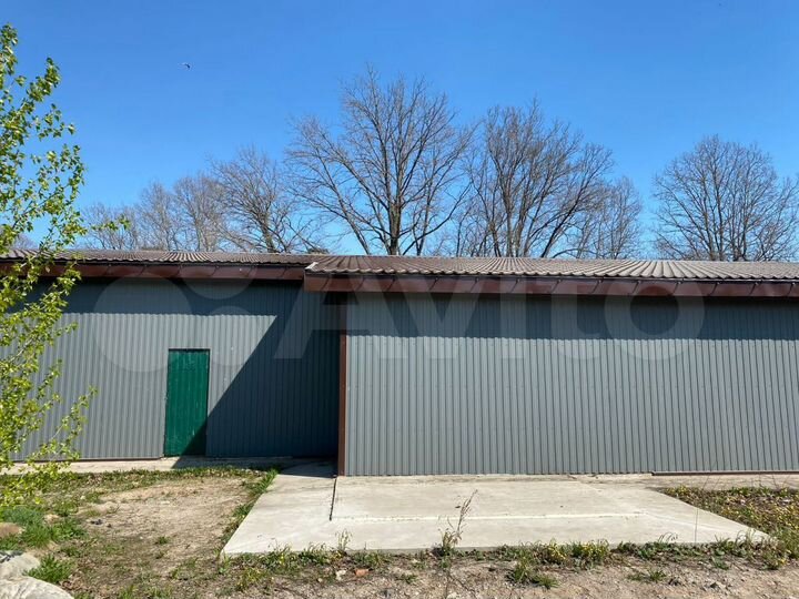 Сдаётся торговое помещение, 468 м²