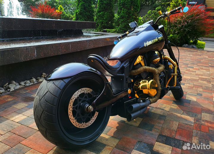 Suzuki Intruder vzr1800n / Boulevard