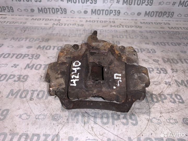 Суппорт задний правый Toyota Land Cruiser Prado