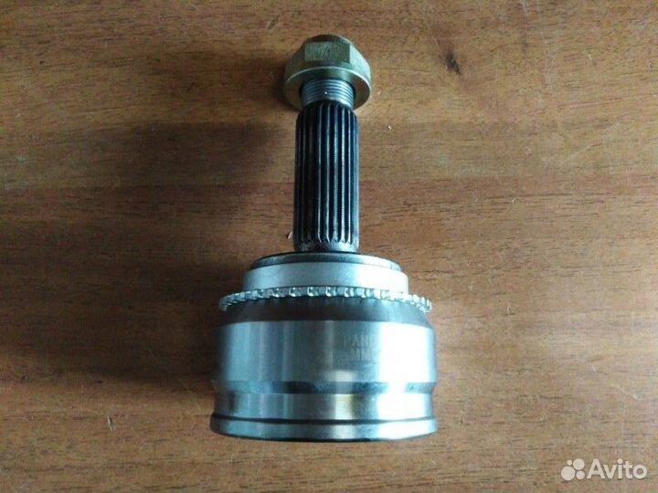 Шрус внешний Mitsubishi Lancer Cedia 2000 - 2003