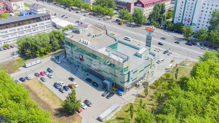 Сдам торговое помещение, 700 м²
