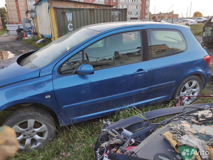 Дверь передняя левая пежо 307