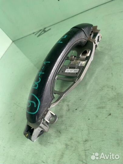 Ручка двери внешняя передняя левая Volkswagen