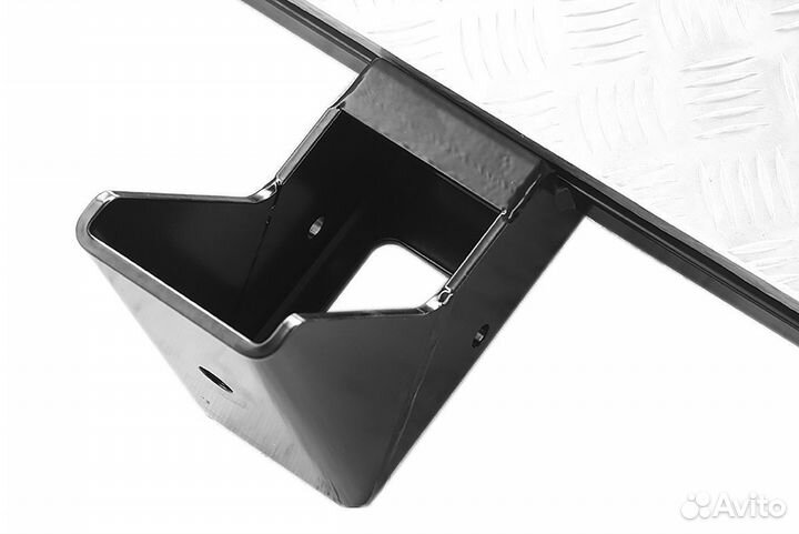 Пороги риф силовые Toyota Tundra 2007+ Crew Max