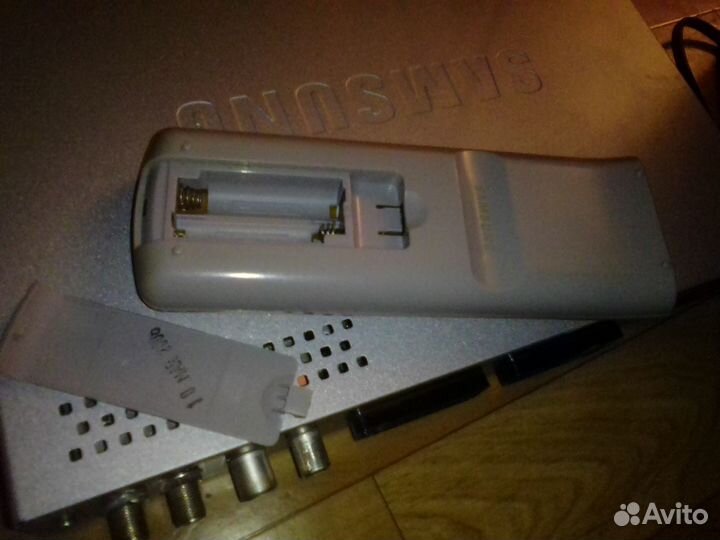 Цифровой спутниковый ресивер Samsung DSB-S300V