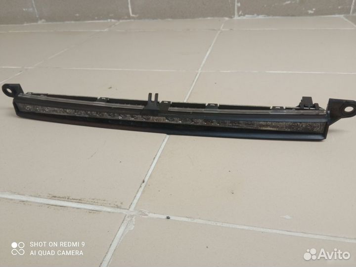 Стоп сигнал в крышку багажника Mercedes Benz w203