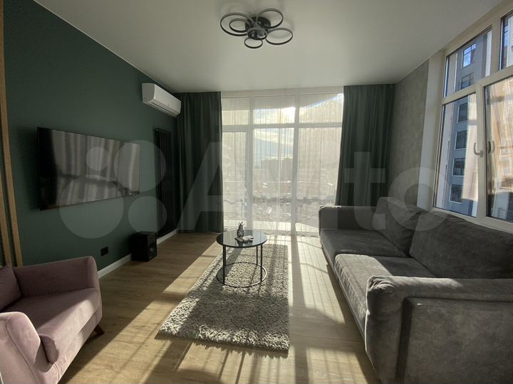 2-к. квартира, 55,8 м², 8/17 эт.