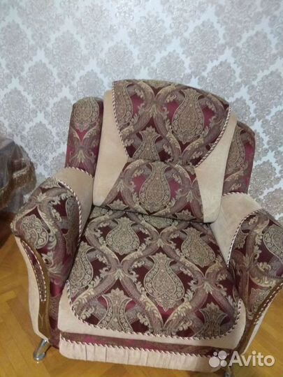 Кресло. Одно