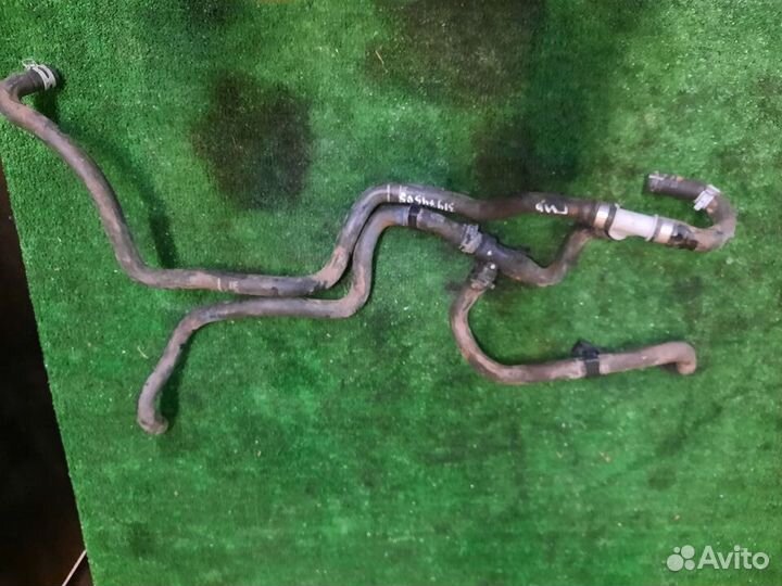 Volvo XC90 T35 2015- патрубок охлаждения