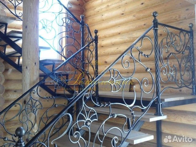 Кованые лестницы на крыльцо