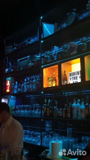 Хостес в ресторан