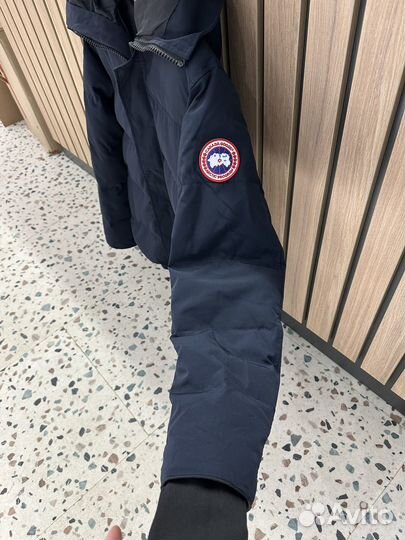 Пуховик Canada Goose