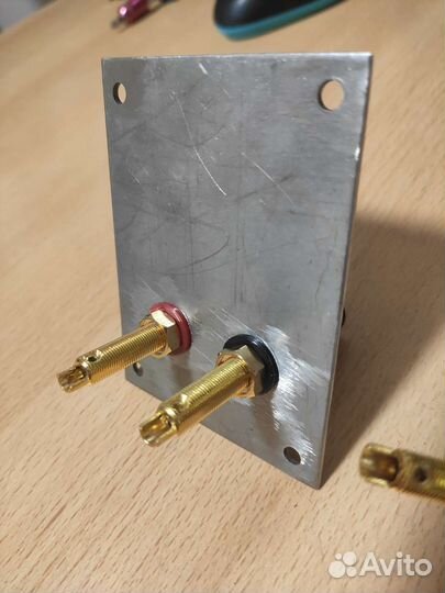 Клеммный терминал