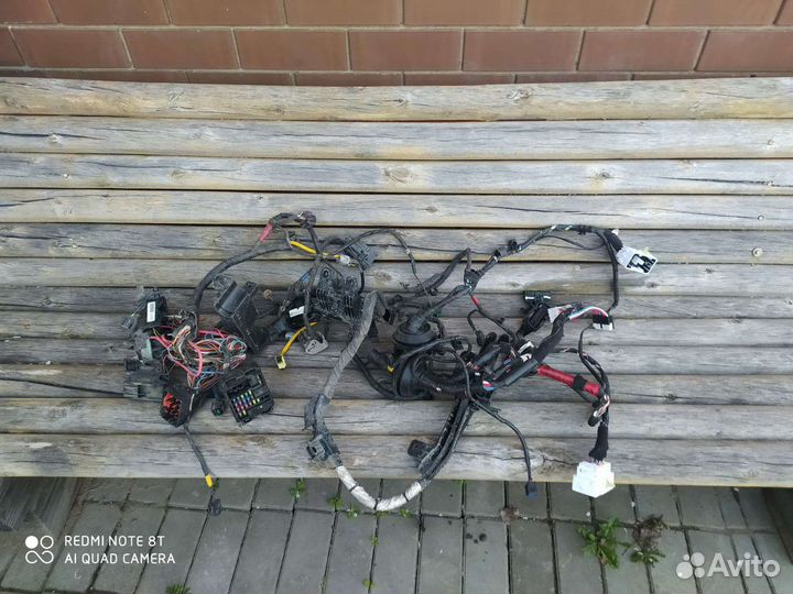 Проводка с блоком предохранителей Хундай Соната 8