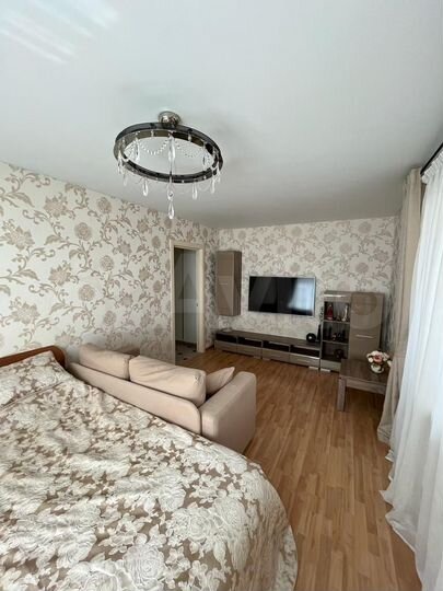 2-к. квартира, 55 м², 6/10 эт.
