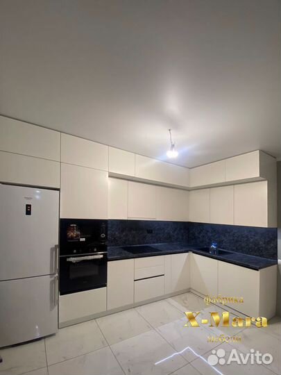 Кухонный гарнитур новый