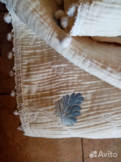 Покрывало на кровать hallpy