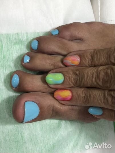 Маникюр и педикюр на дому