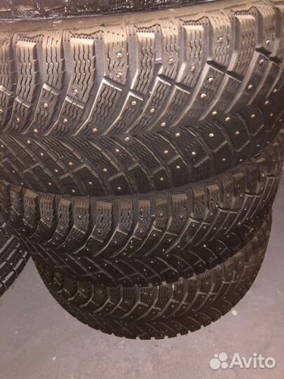 Michelin X-Ice North 4 235/45 R18 98T