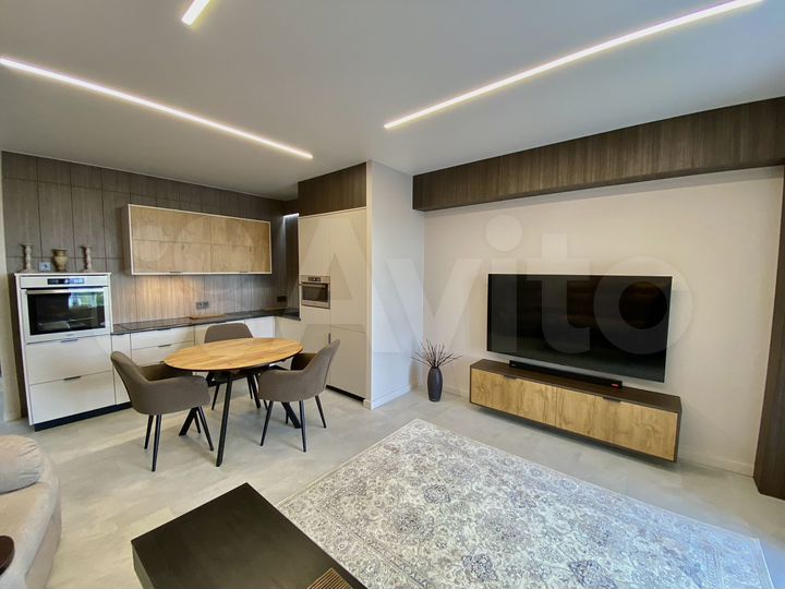 2-к. квартира, 67,8 м², 6/8 эт.