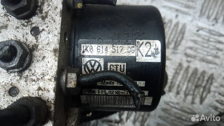 Блок ABS Volkswagen Jetta 6 2012 1KO907379BJ